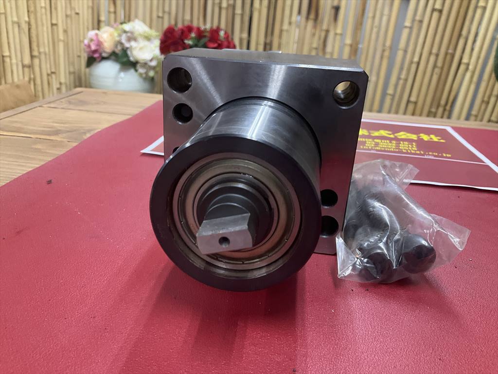 森精機 NC旋盤用回転ホルダー T32023A05　シャンク径Φ60mm