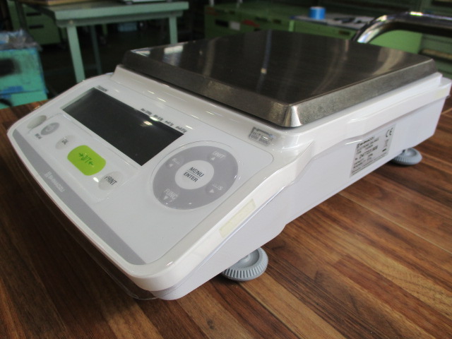 島津 デジタル秤 TX2202N