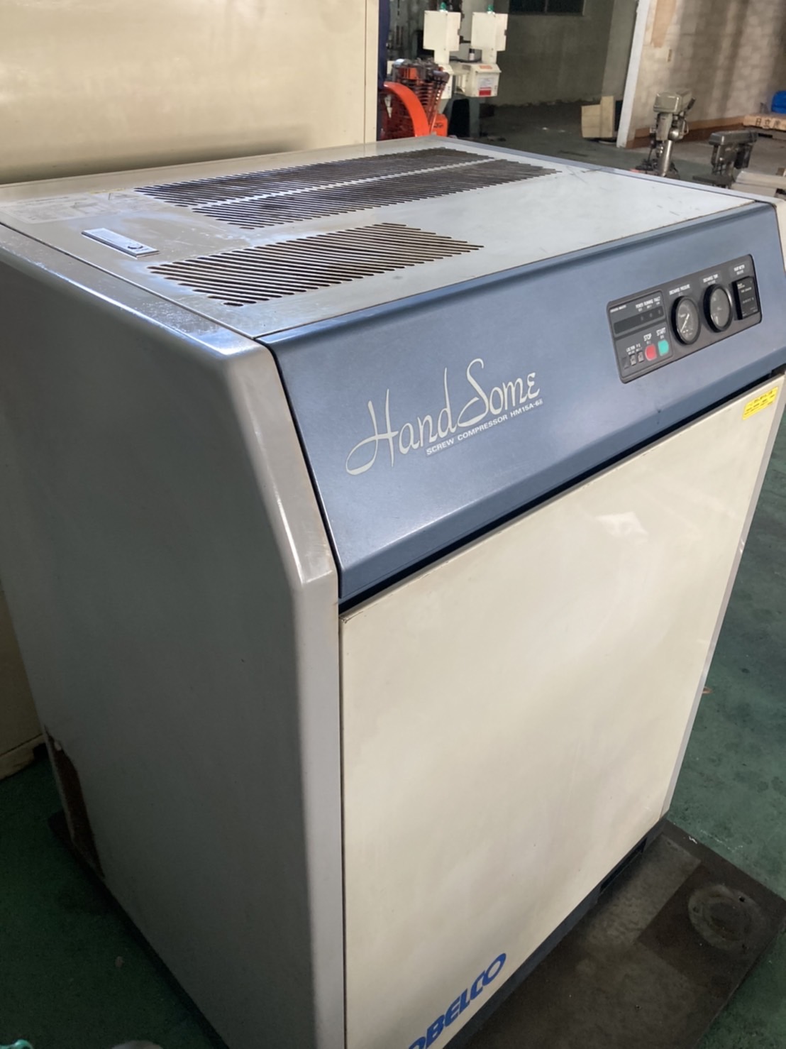 KOBELCO 15kWエアーコンプレッサー HM15A