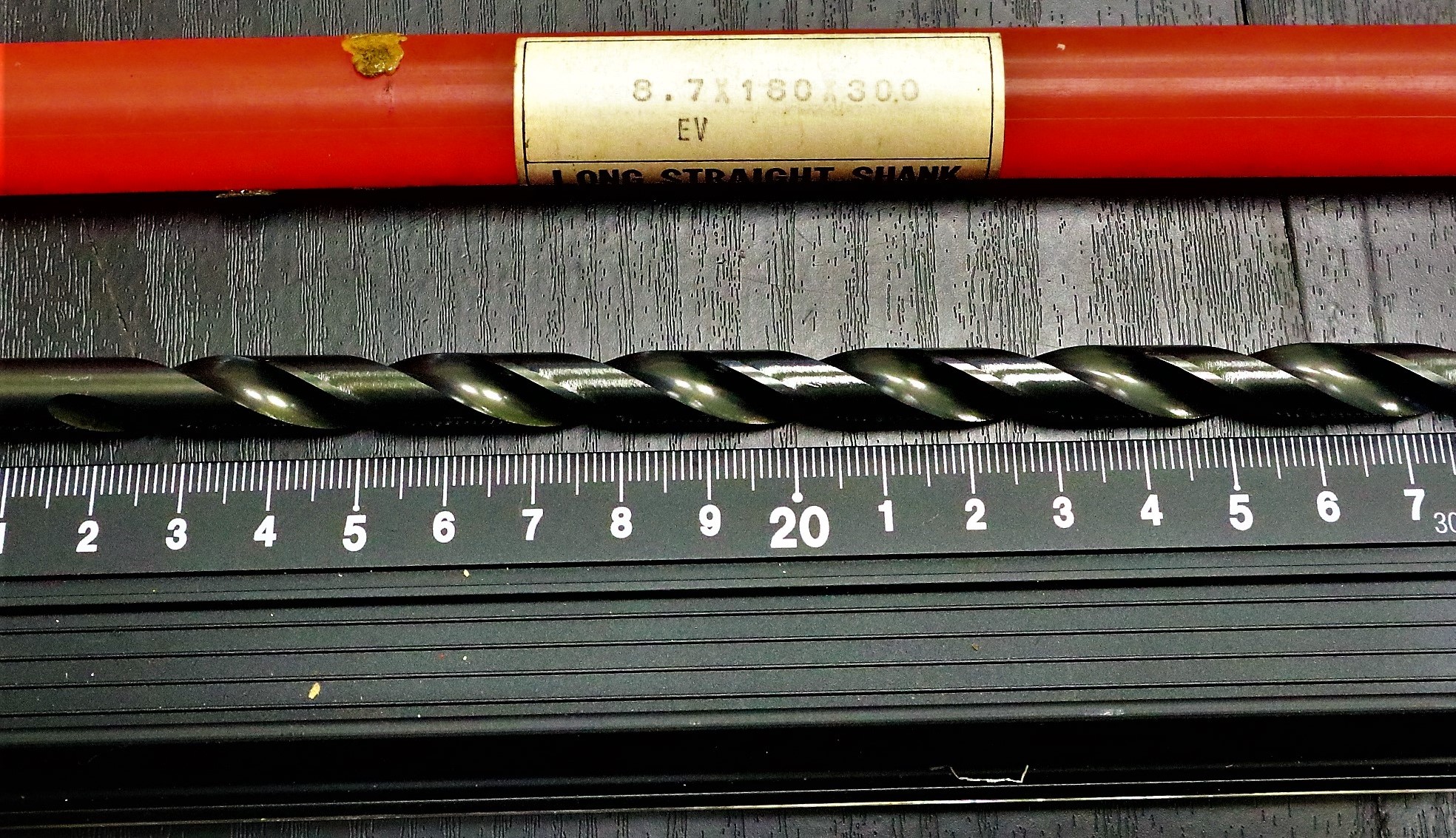 KOBELCO ツイストドリル 8.7×180×300 未使用