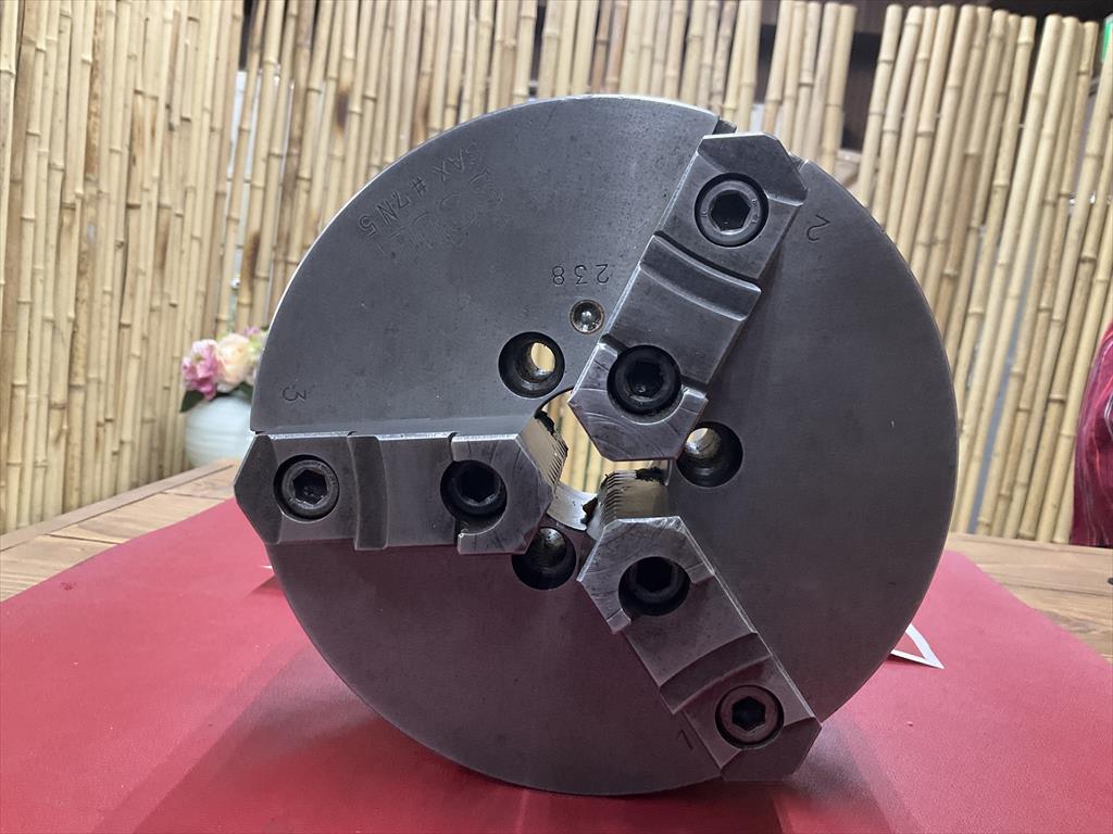 SOUL 三つ爪スクロールチャック SAX　#7　N5　Φ190　ハンドル無し