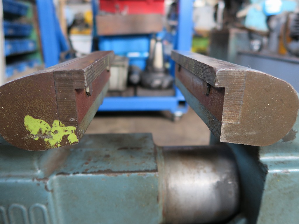 ナベヤ 万力 200