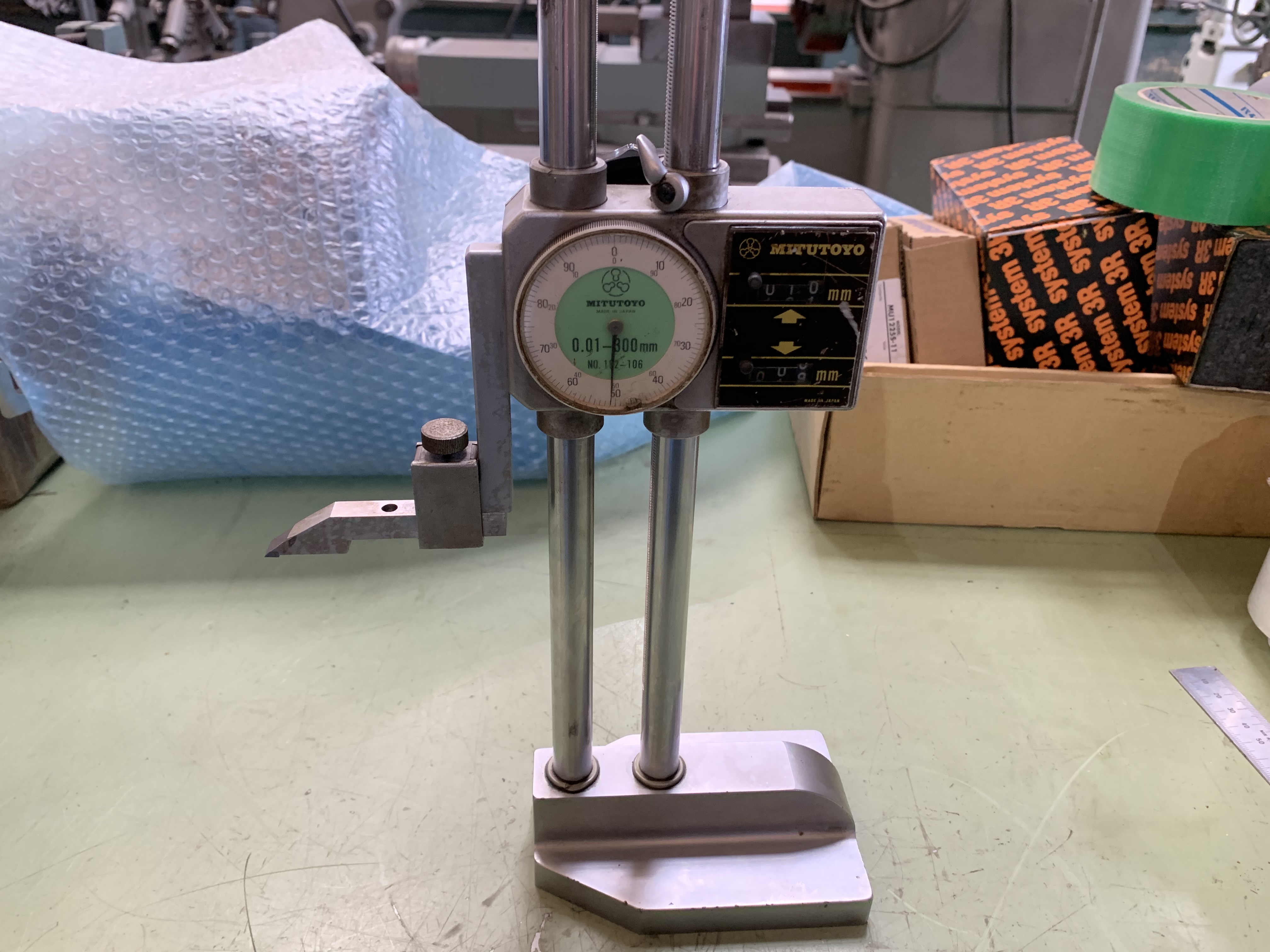 ミツトヨ/Mitutoyo ダイヤルハイトゲージ No.192-106  (0.01-300mm)