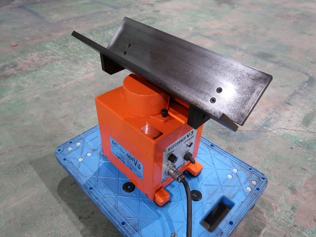 富士元工業 卓上面取機 NICECORNER V3