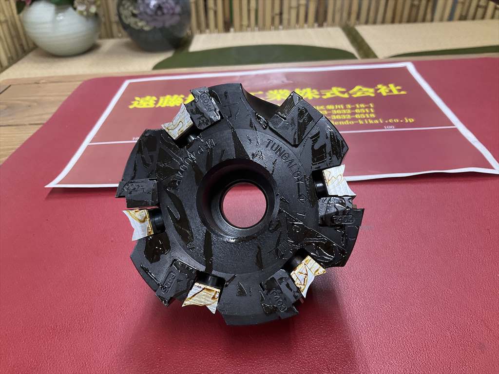 東芝タンガロイ TACMILL TFP4004RT　6枚刃