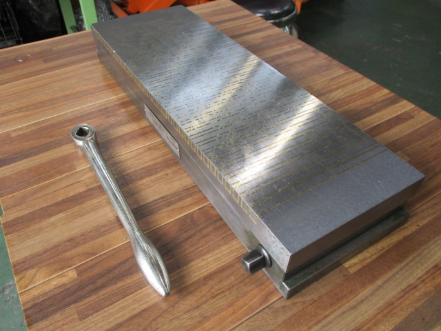 フジ磁工 永磁チャック PFA150X450
