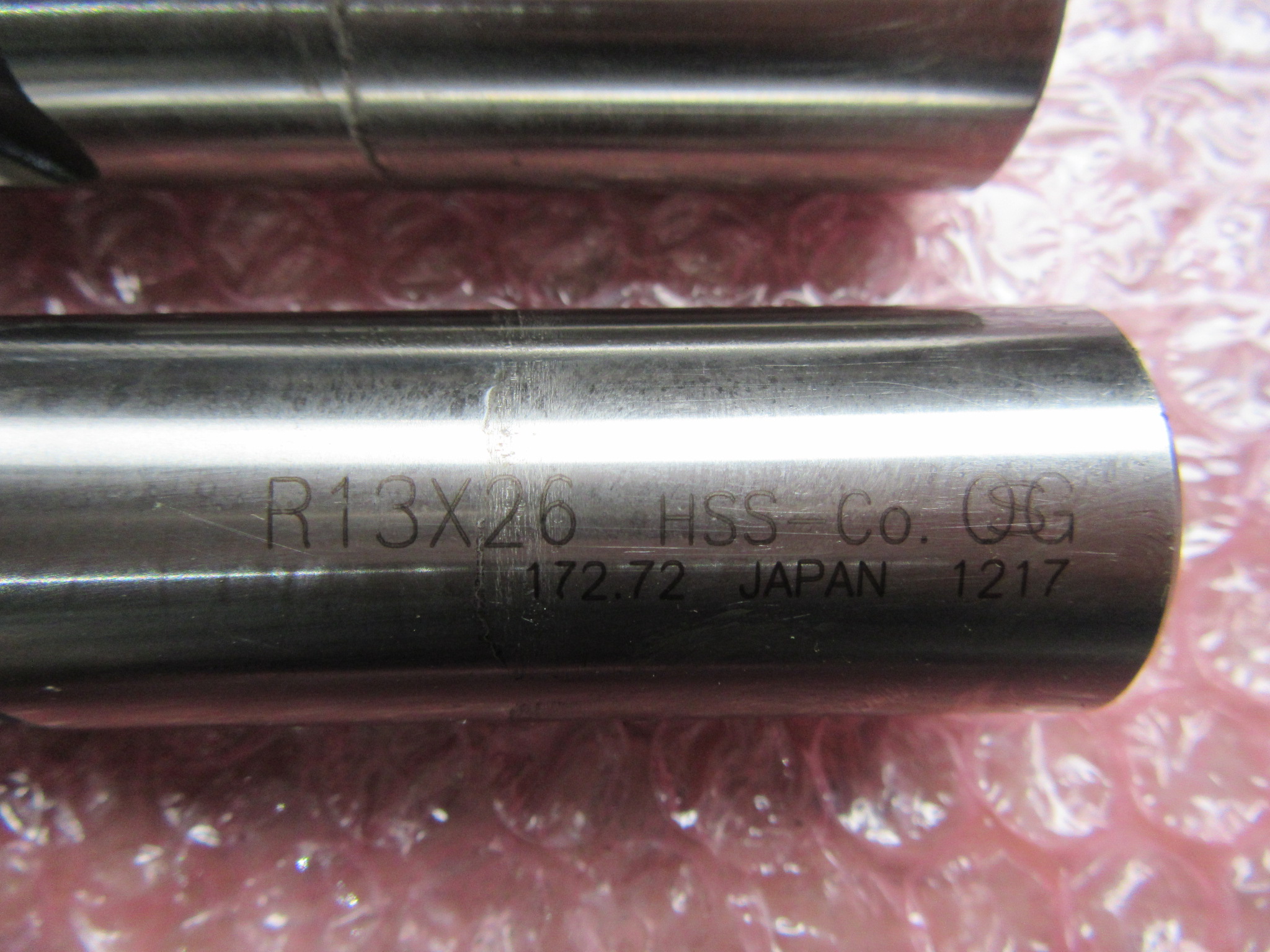 OSG オーエスジー 4刃エンドミル2個 (1)R13x26(REB) (2)R13x26(RFB)