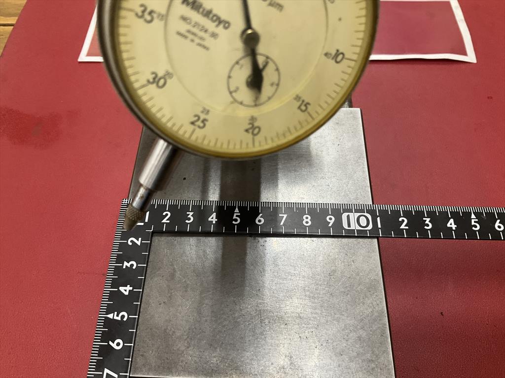 コンパレータスタンド 定盤110mm×130mm ミツトヨダイヤルゲージ0,005mm