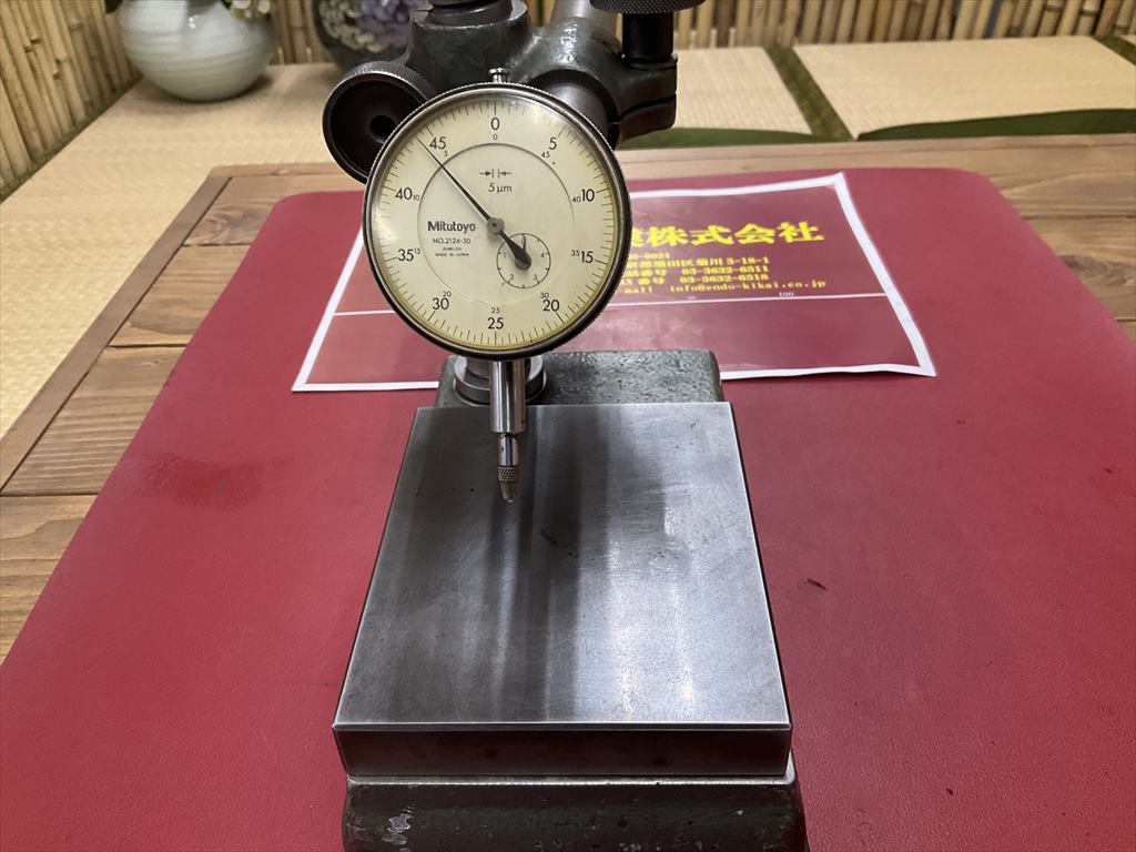 コンパレータスタンド 定盤110mm×130mm ミツトヨダイヤルゲージ0,005mm