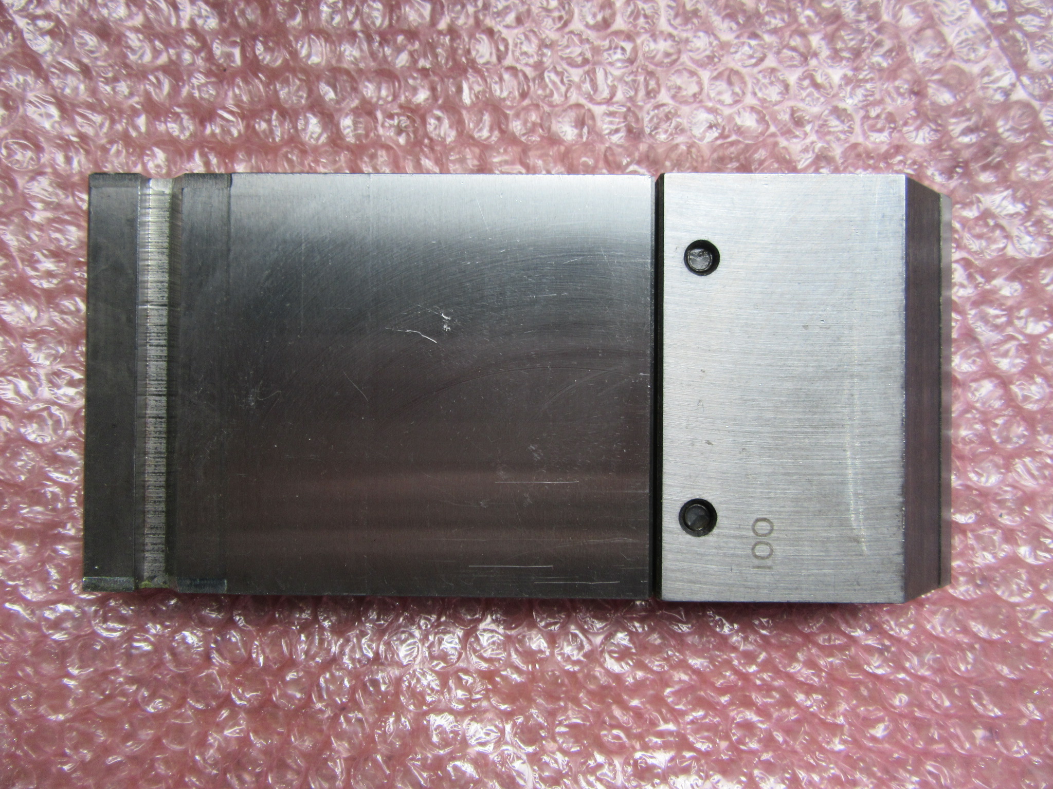 不明 ベンダー金型 100