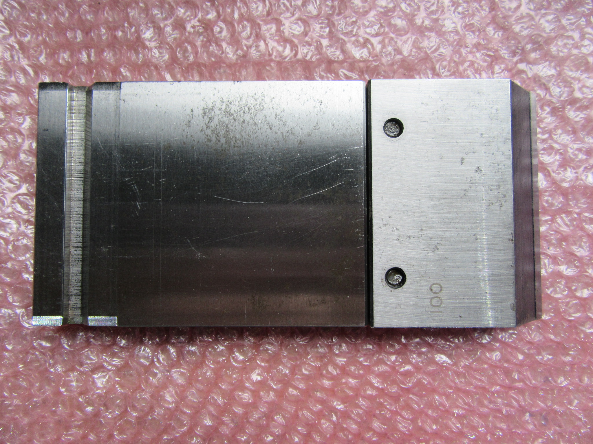 不明 ベンダー金型 100