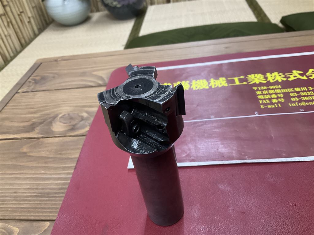 フェイスミル 3枚刃 シャンク径32mm