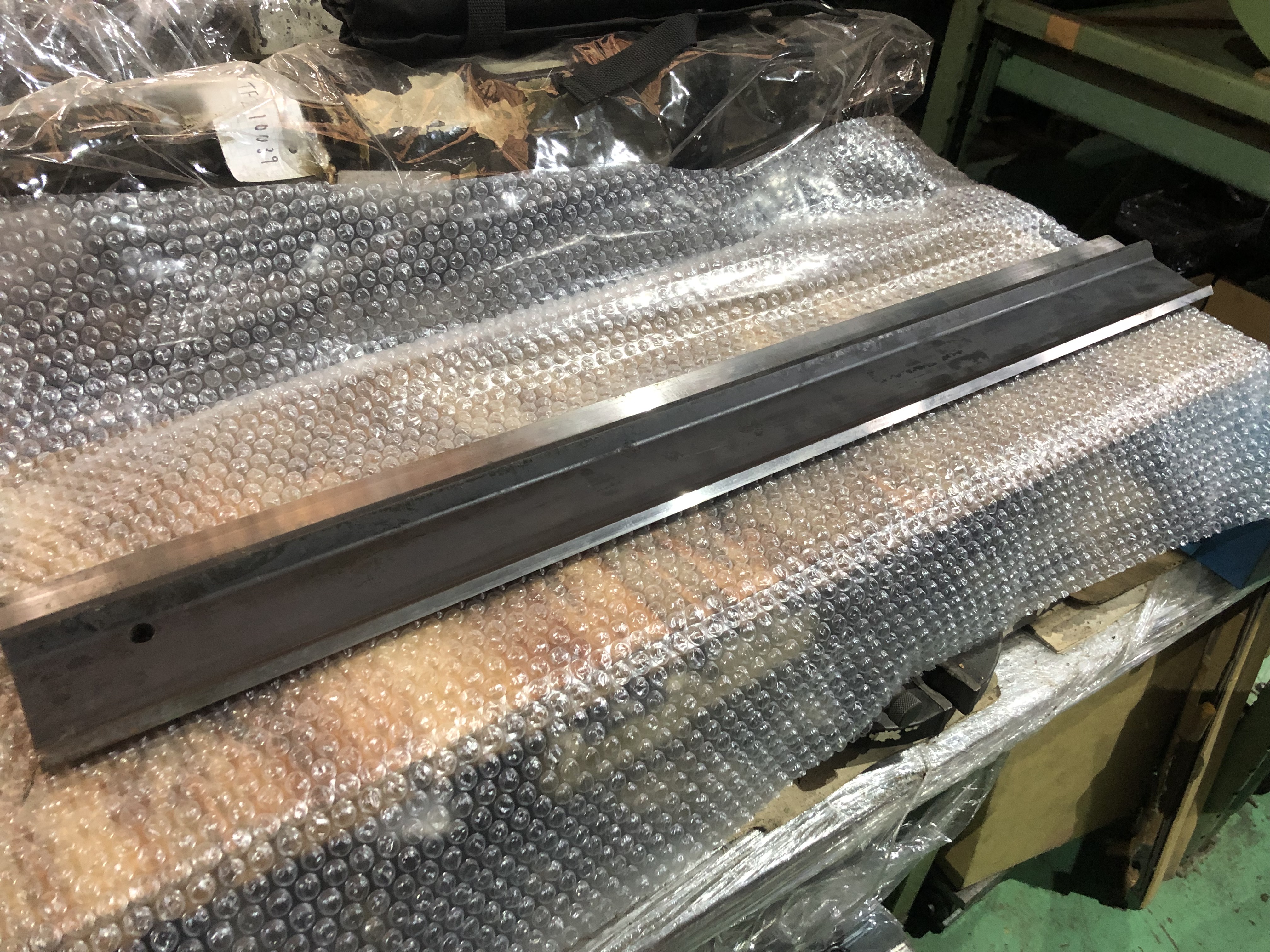 アマダ/AMADA ベンダー金型 201-0.2(P-9A)長さ835