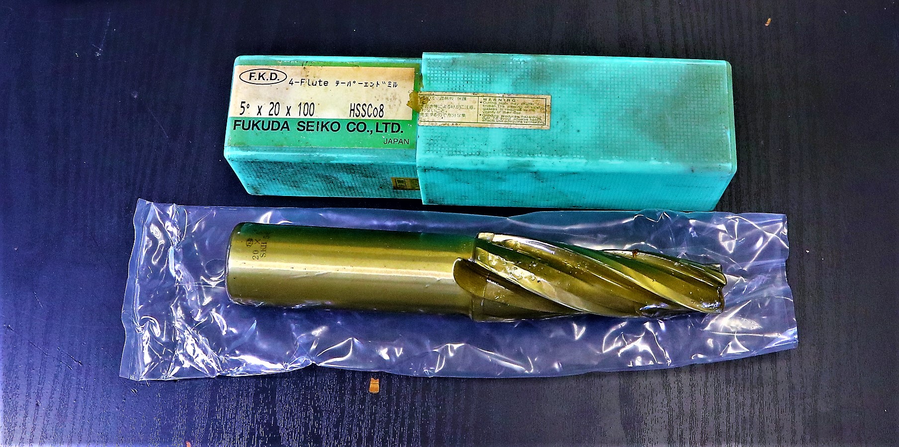 フクダ精工 エンドミル 5°×20×100　未使用