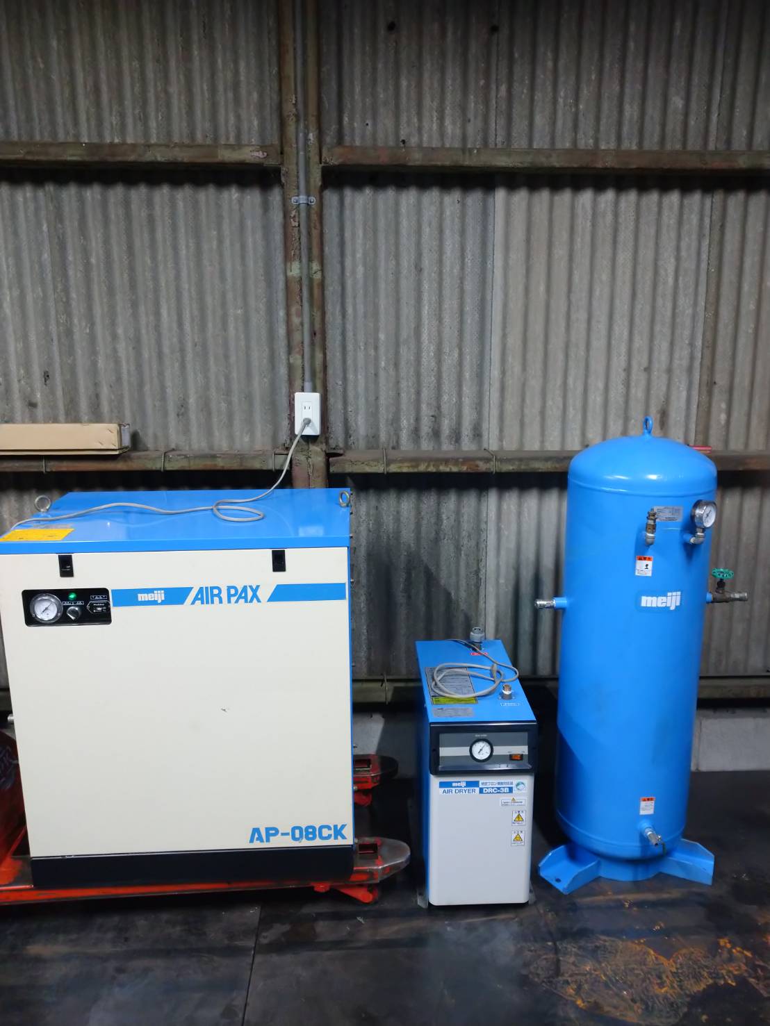 明治機械製作所 パッケージ型エアーコンプレッサー AP-08CK