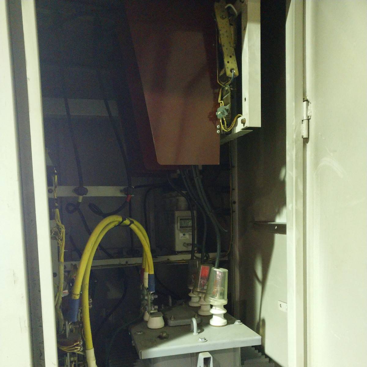 高圧変電設備キュービクル PF-S
