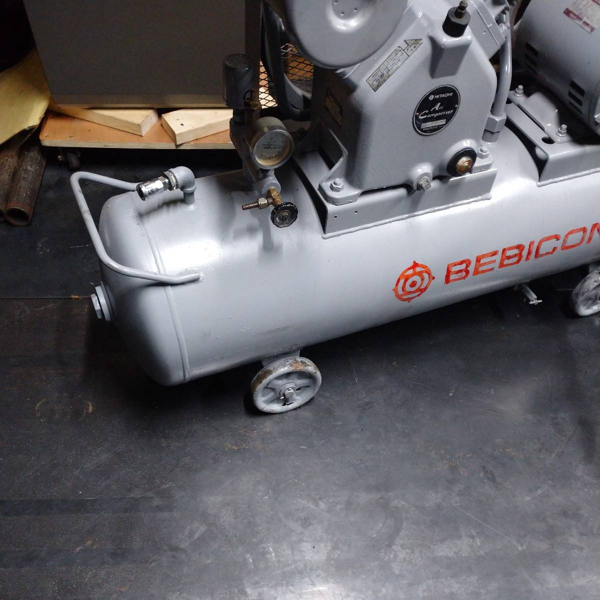 日立産機システム 3.7kwコンプレッサー 3.7P-9.5T | マシンライフ