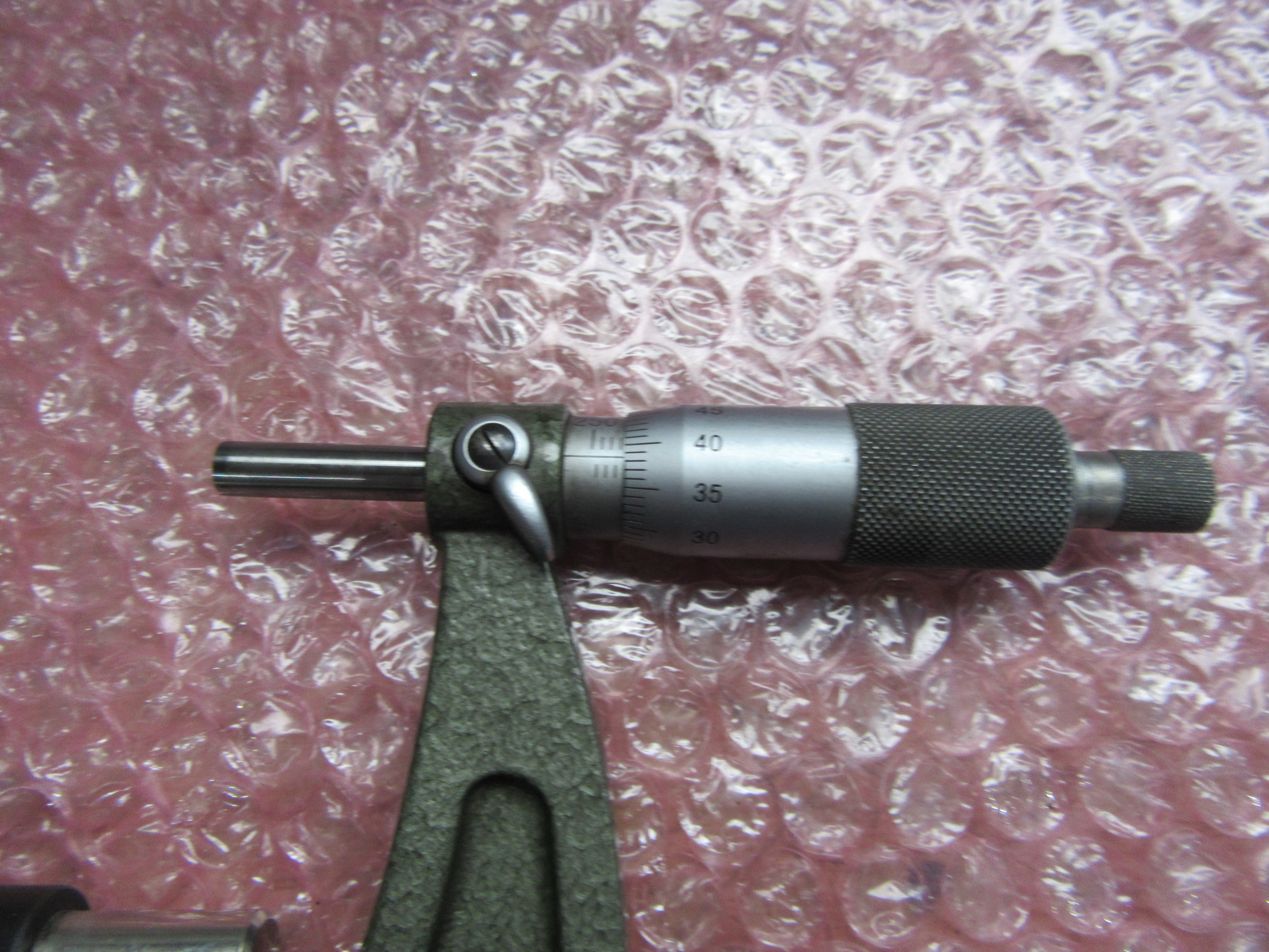 ミツトヨ/Mitutoyo 外側マイクロメーター 測定範囲：250-275mm(0.01mm