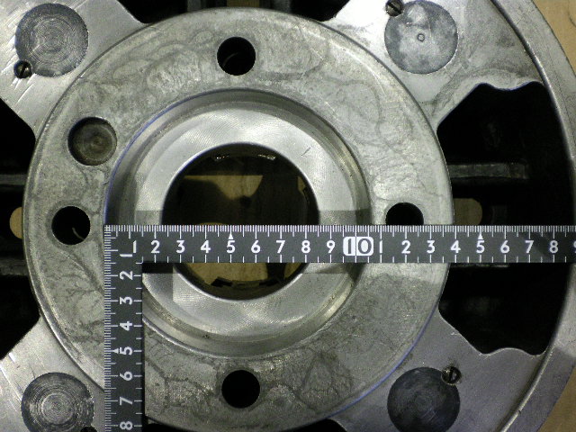 北川 4爪インディペンデントチャック 外径　φ300