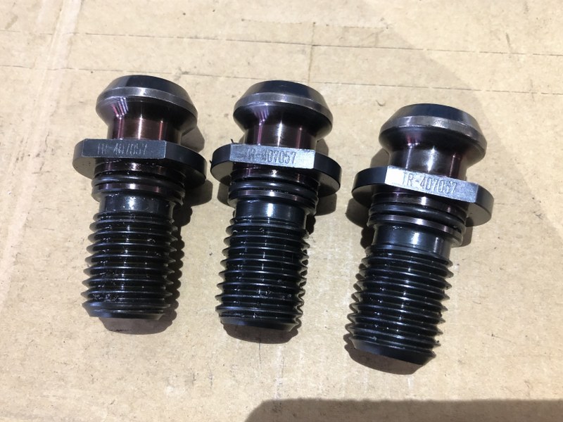 黒田精工/KURODA プルスタッド3個 TR-407057