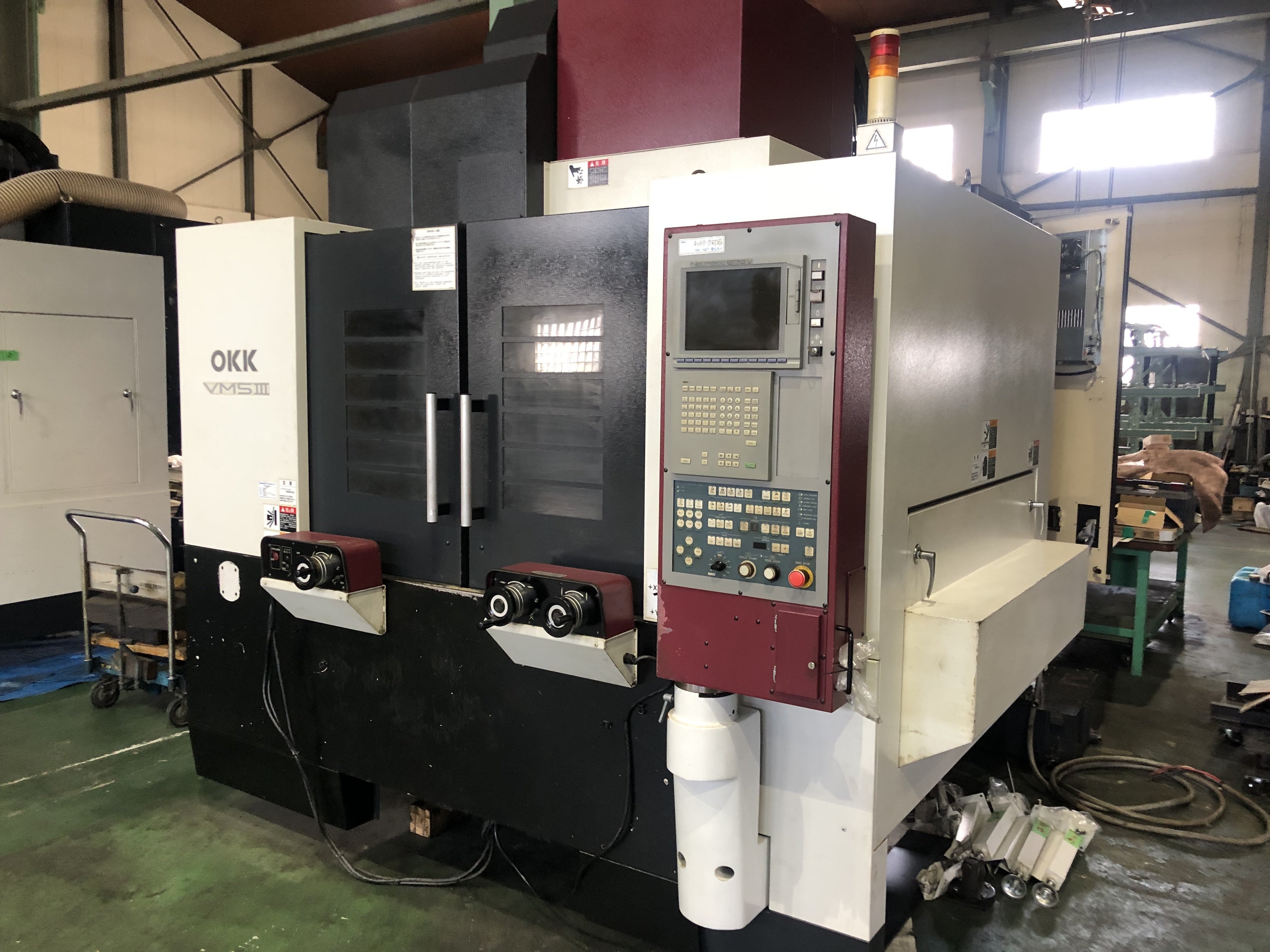 OKK 立型マシニング VM5III | マシンライフ