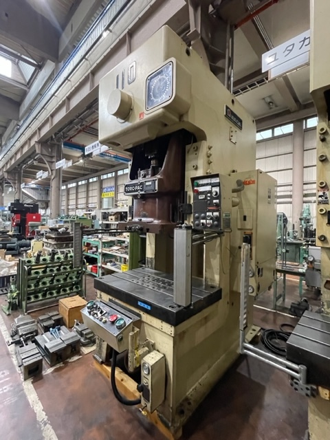 アマダ 110Tプレス TP-110C