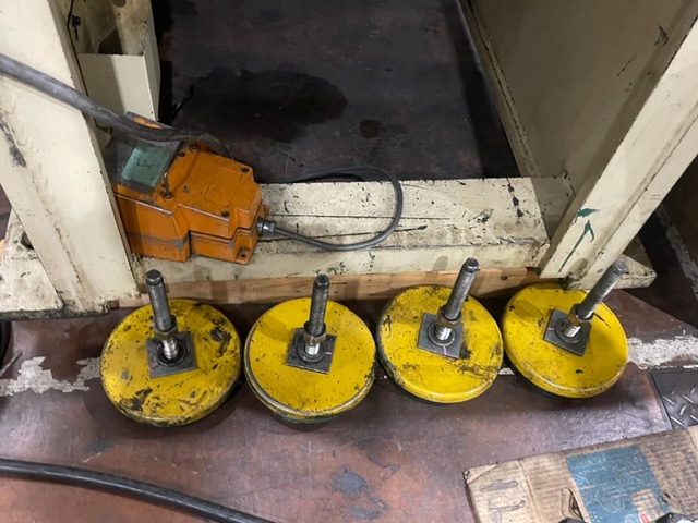 アマダ 110Tプレス TP-110C