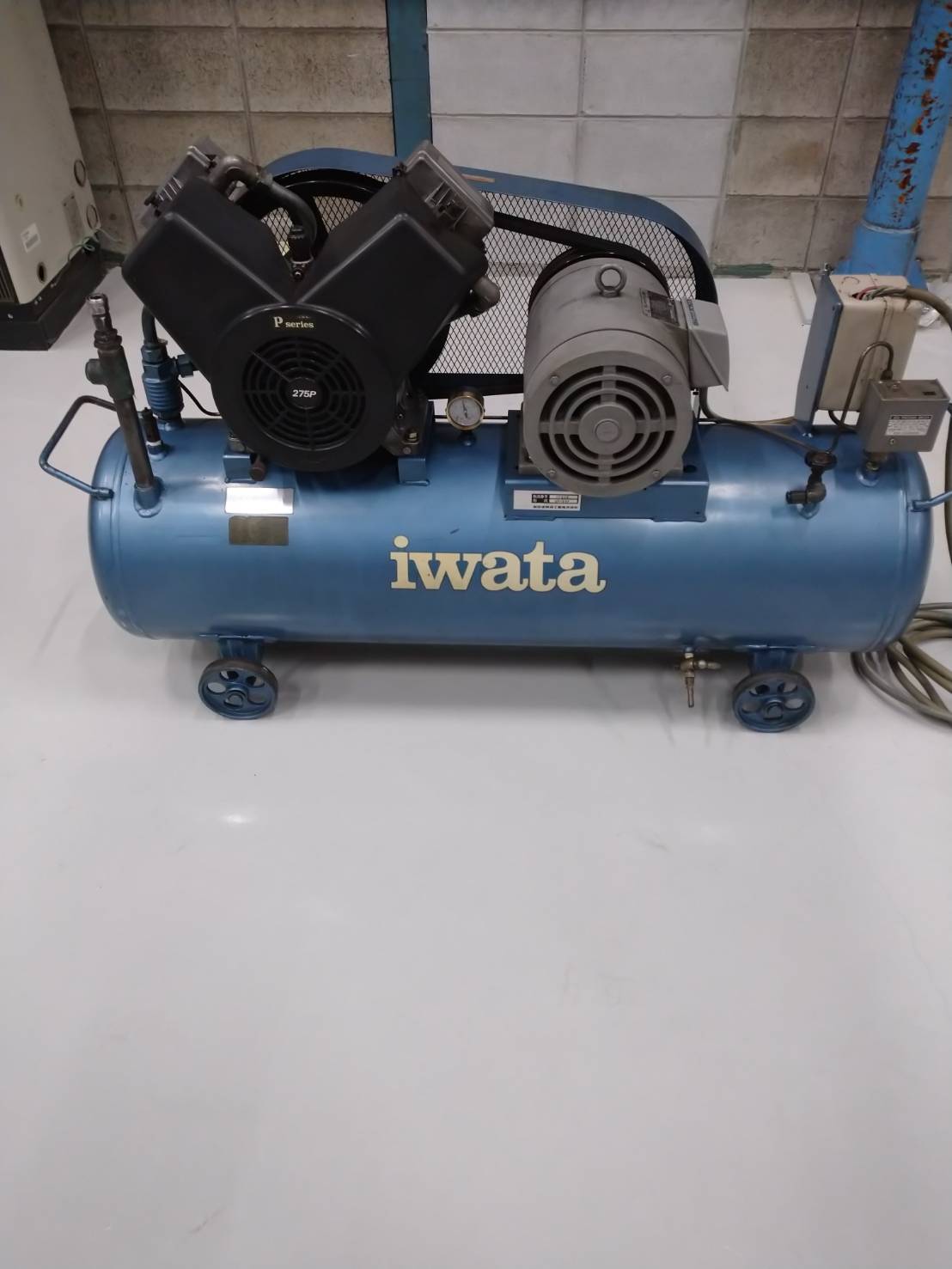 アネスト岩田 3.7kwエアーコンプレッサー SP-37P | マシンライフ