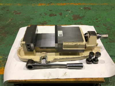 津田駒工業(ツダコマ) マシンバイス VG-150