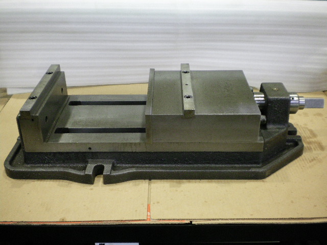 ネジバイス 口巾215mm