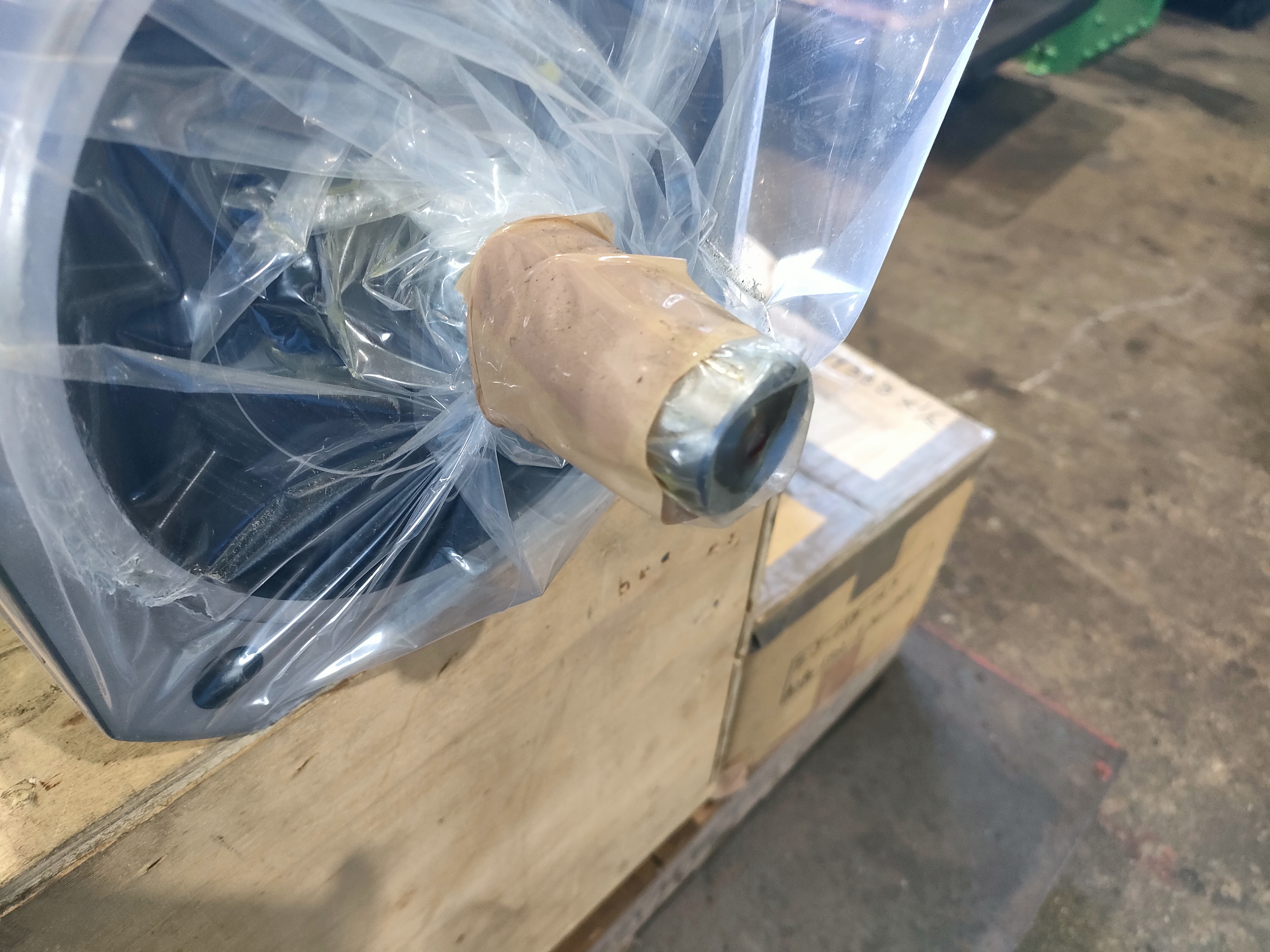 FANUC ACスピンドルモーター A06B-0354-B392