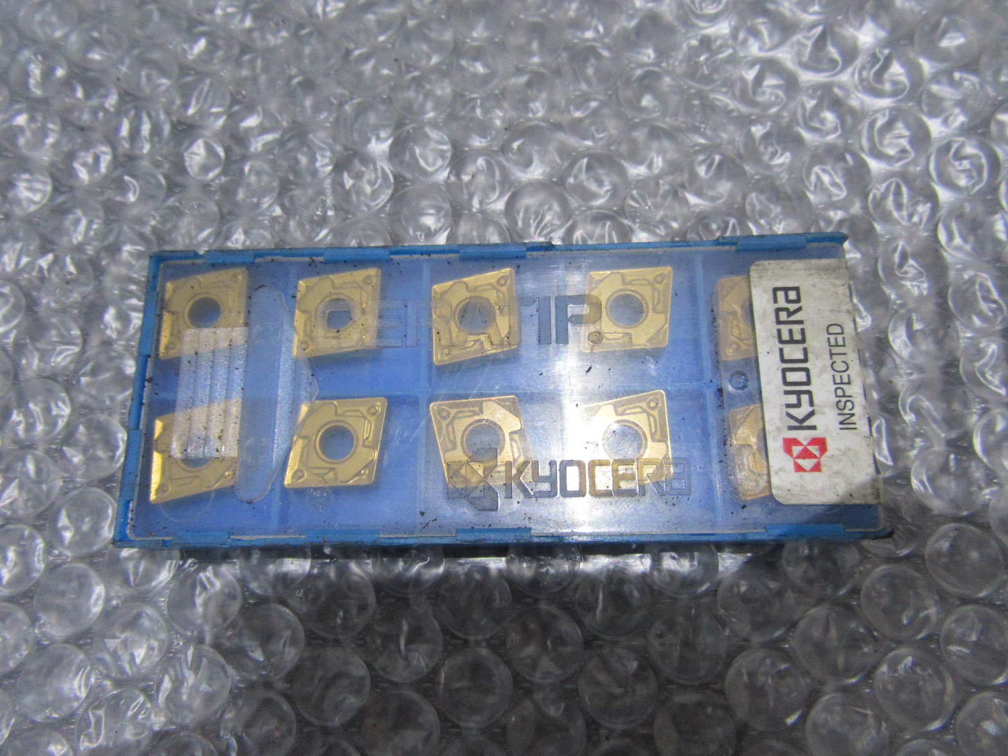 京セラ/Kyocera チップ CNMG120408HS (CA5525)