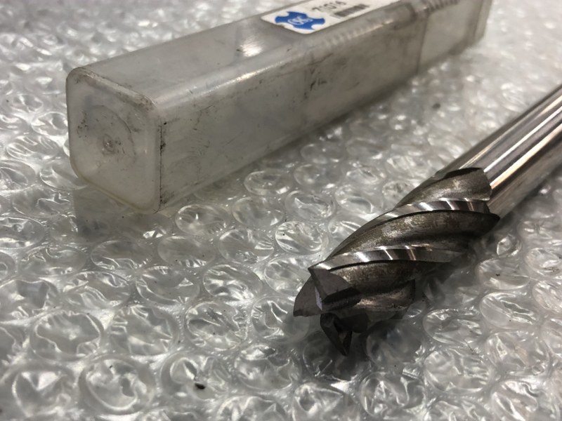 OSG/ オーエスジー 4枚刃/スクエア/エンドミル φ16