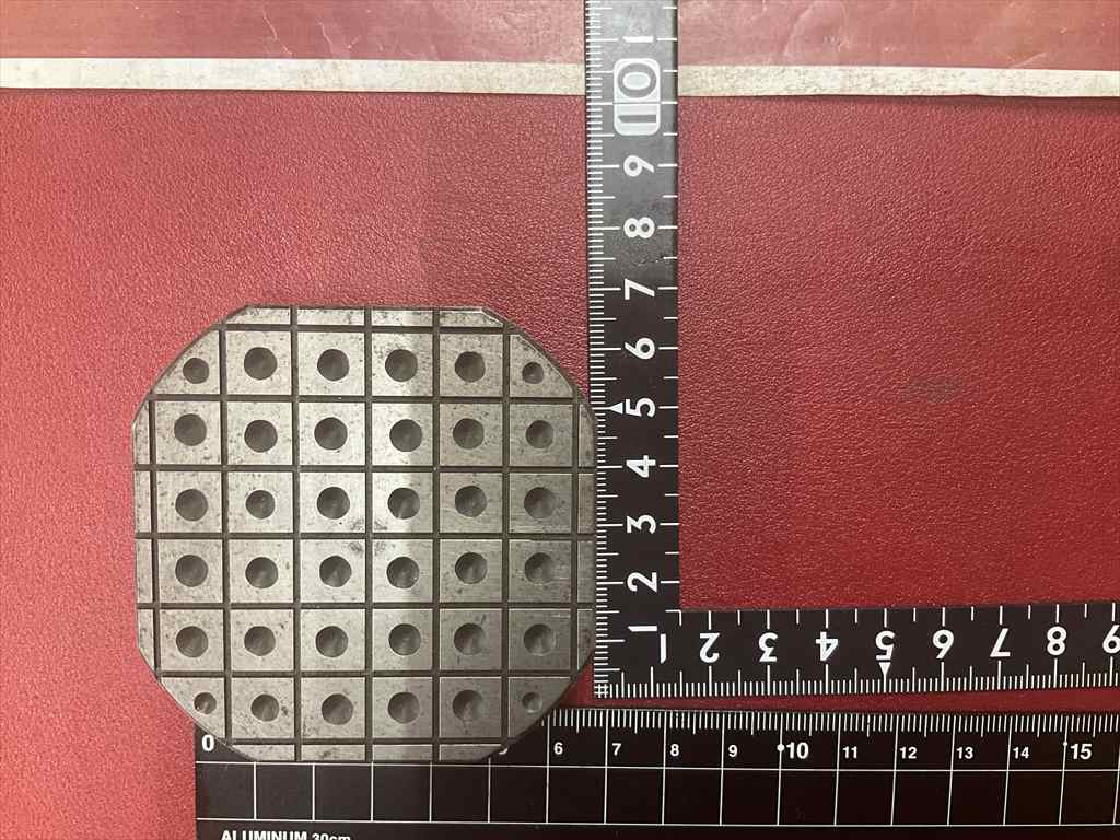 ブロック 67×67×25mm