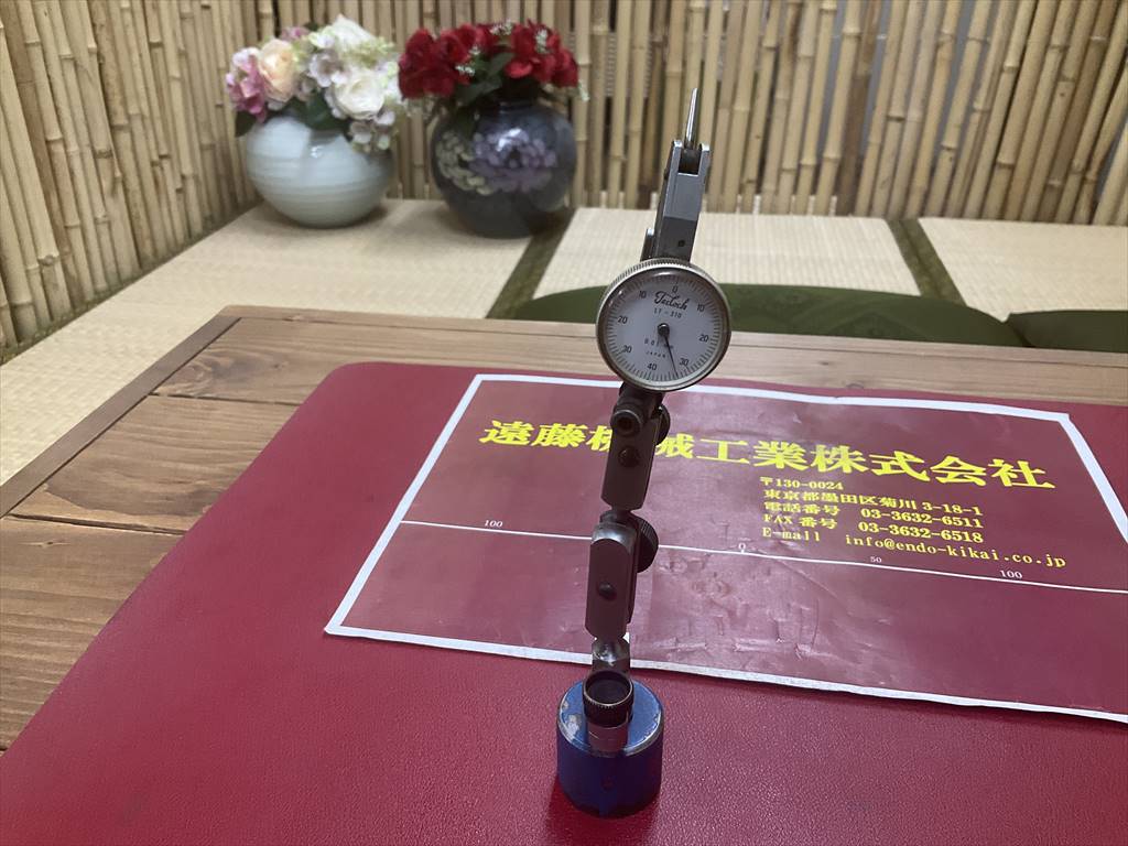 マグネットスタンド Φ30mm　Teclockダイヤルゲージ付　0,01mm