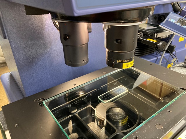 MITUTOYO｜ミツトヨ 投影機 PJ-H3000F