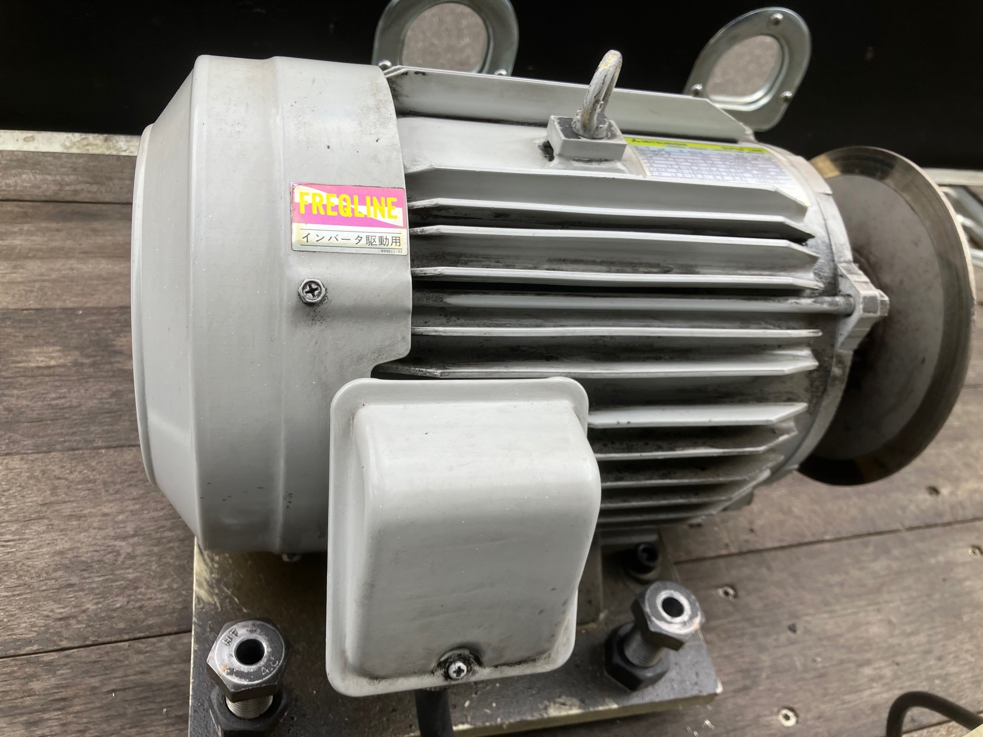 三菱 3.7kw標準横型モーター SF-HRCA