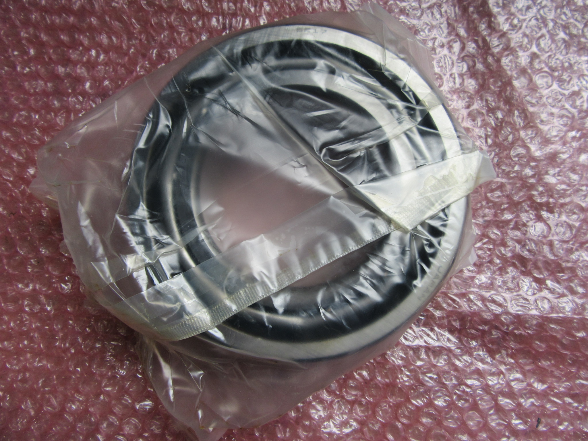 NSK/日本精工 複列アンギュラ玉軸受 5217 1個 5217