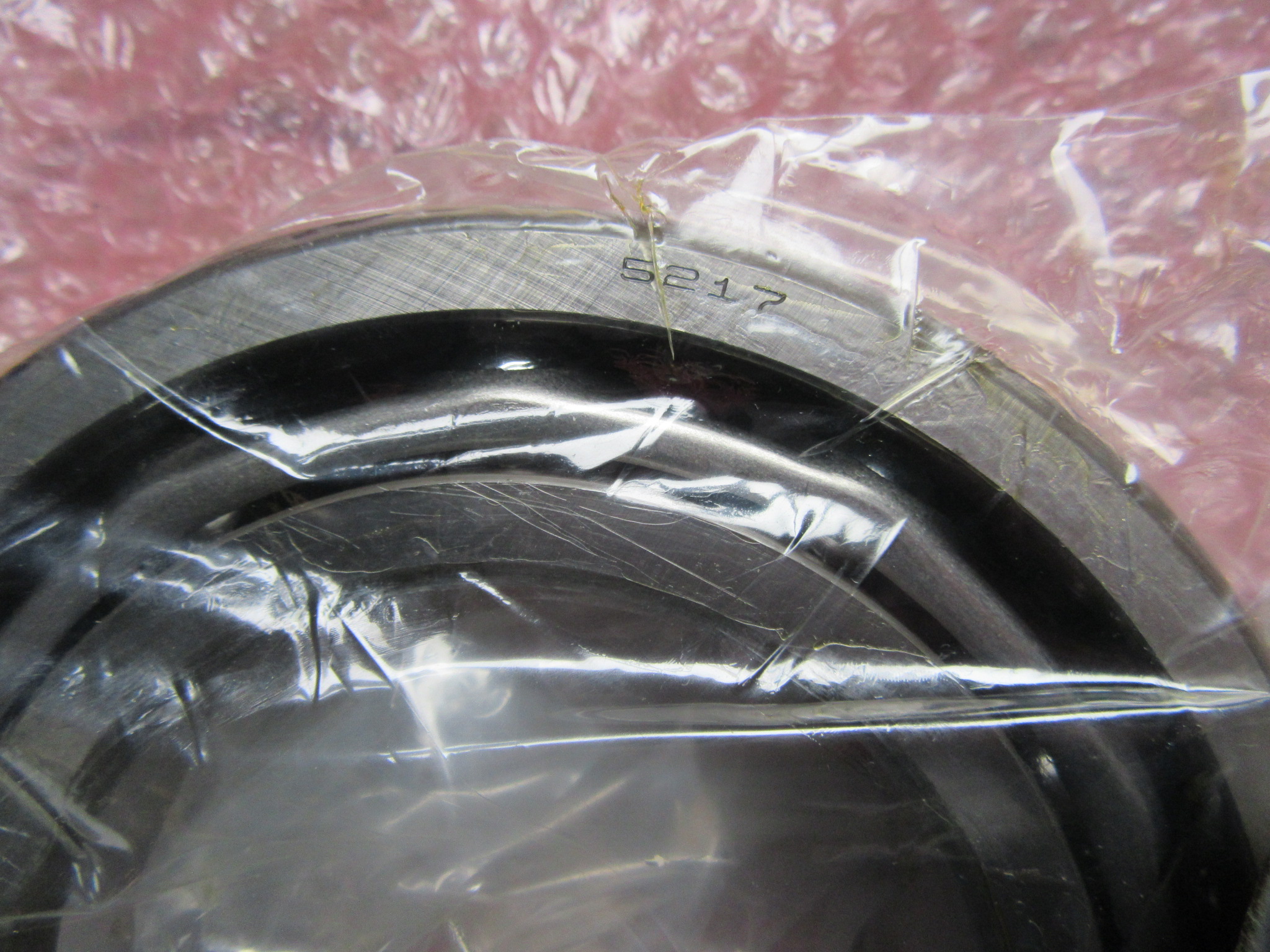 NSK/日本精工 複列アンギュラ玉軸受 5217 1個 5217