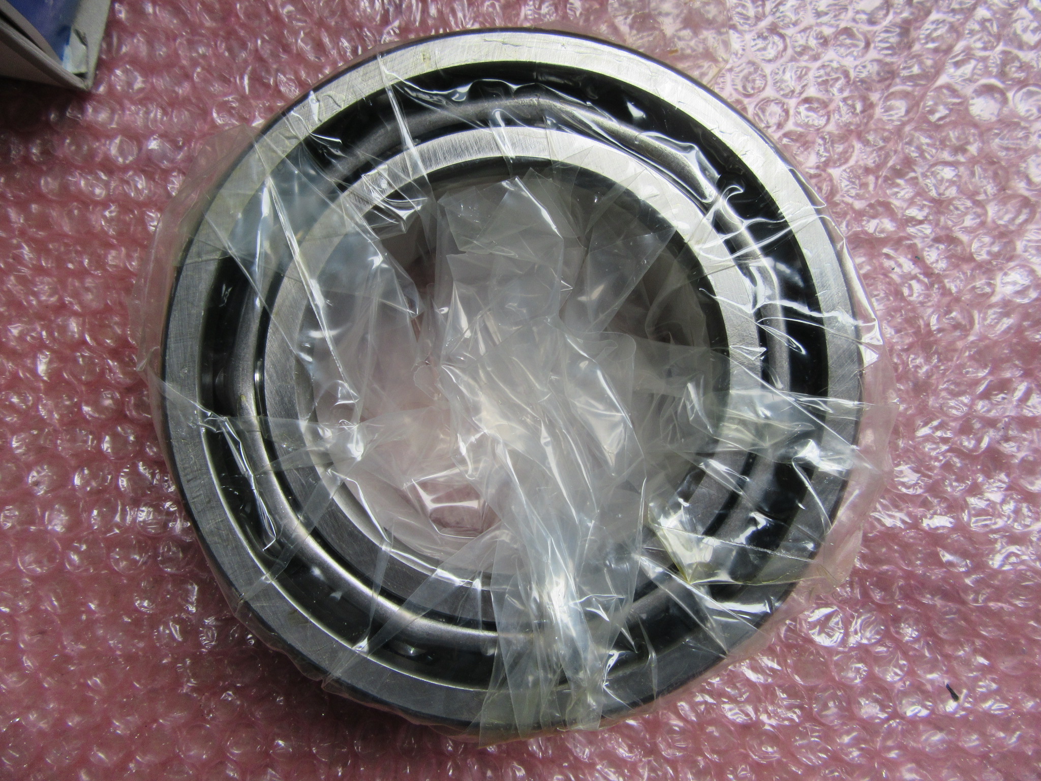 NSK/日本精工 複列アンギュラ玉軸受 5217 1個 5217