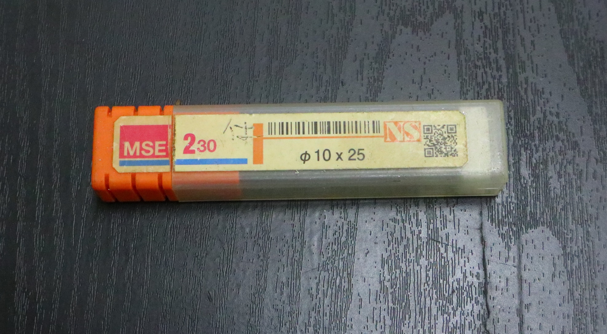 日進工具製作所 エンドミル Φ10×25　未使用
