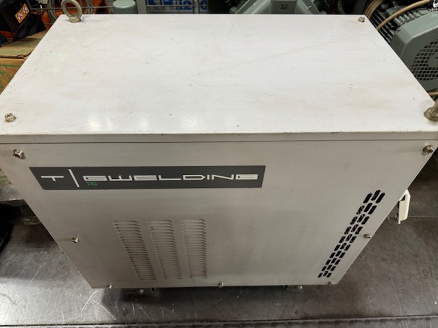 ダイヘン インバータ制御交直両用TIG溶接機 AVP-300 | マシンライフ