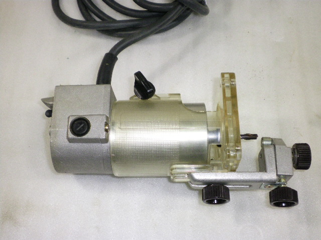 マキタ 木工用トリマ Φ6mm 3710