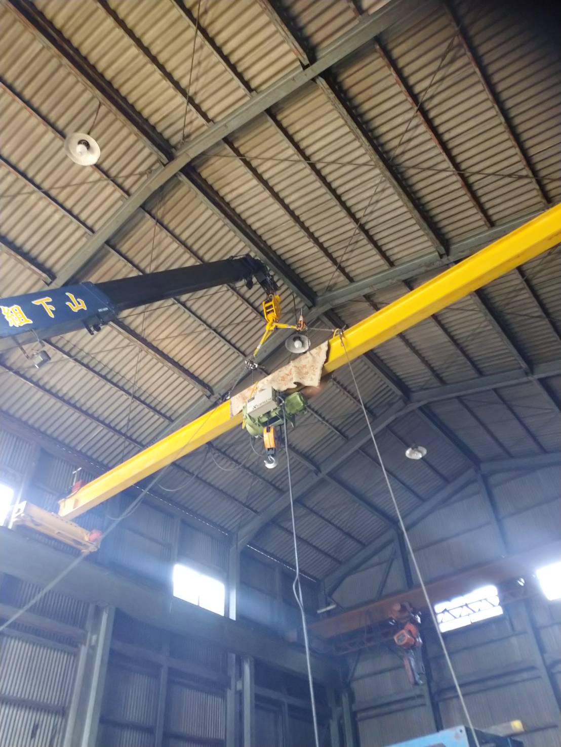 神内 2.8t天井クレーン | マシンライフ
