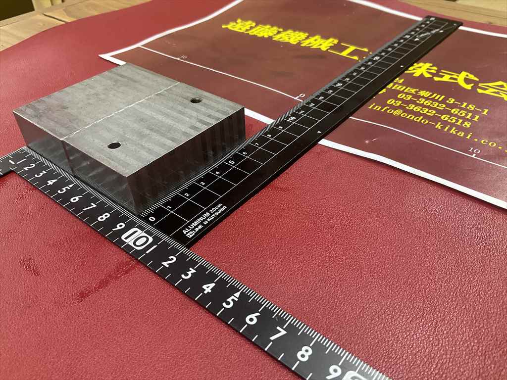チャックブロック 72×45×22mm　2個/1セット　2ケ所穴あり