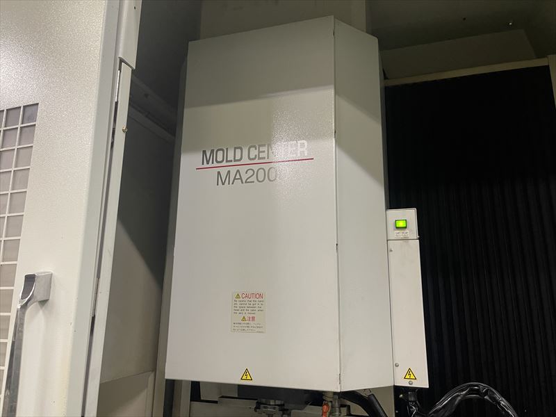 三菱電機 NC放電加工機（C軸+ ATC付） MA2000M