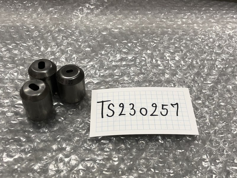 アマダ/AMADA タレパン金型（ダイ）3個 (1)3.40x6.20  (2)5.7x10.2  (3)5.9x10.4