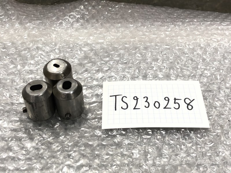 アマダ/AMADA タレパン金型（ダイ）3個 (1)3.4x6.4 (2)6.4x10.4  (3)7.2x10.2