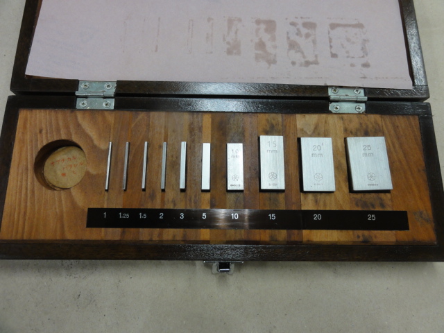 MITUTOYO｜ミツトヨ ブロックゲージセット BM1-10BN | マシンライフ