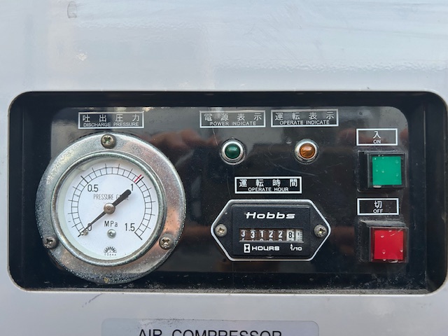 明治機械製作所 11kWエアーコンプレッサー APK110